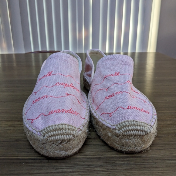 NEW Soludos Pink Platform Walk This Way Embroidered Saying Espadrille Size 8.5 - Picture 5 of 12